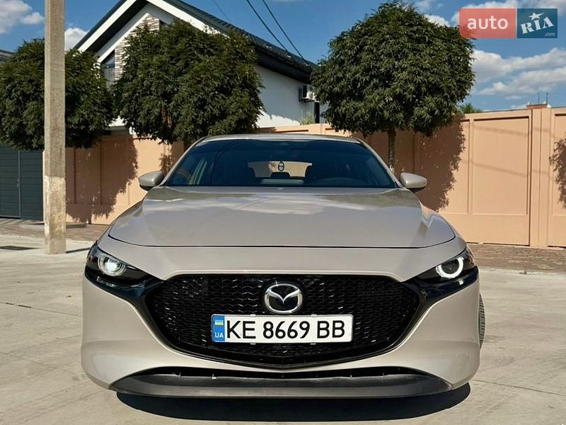 Хетчбек Mazda 3 2022 в Павлограді фото 2 Хетчбек Mazda 3 2022 в Павлограді