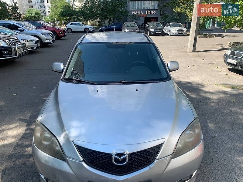 Хэтчбек Mazda 3 2004 в Киеве