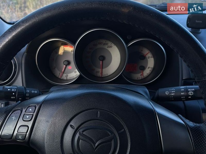 Хетчбек Mazda 3 2007 в Сарнах