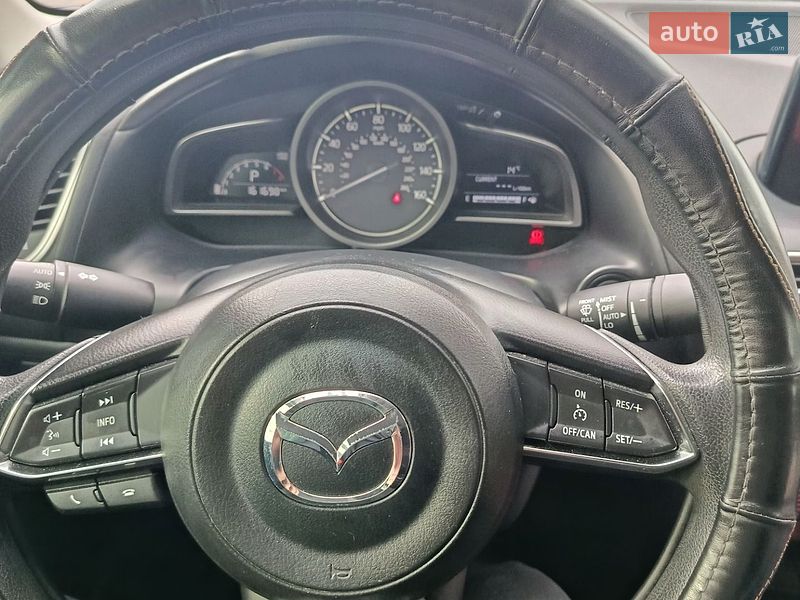 Седан Mazda 3 2017 в Броварах
