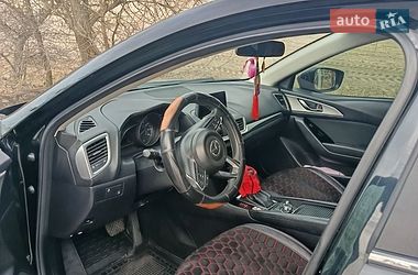 Седан Mazda 3 2017 в Броварах