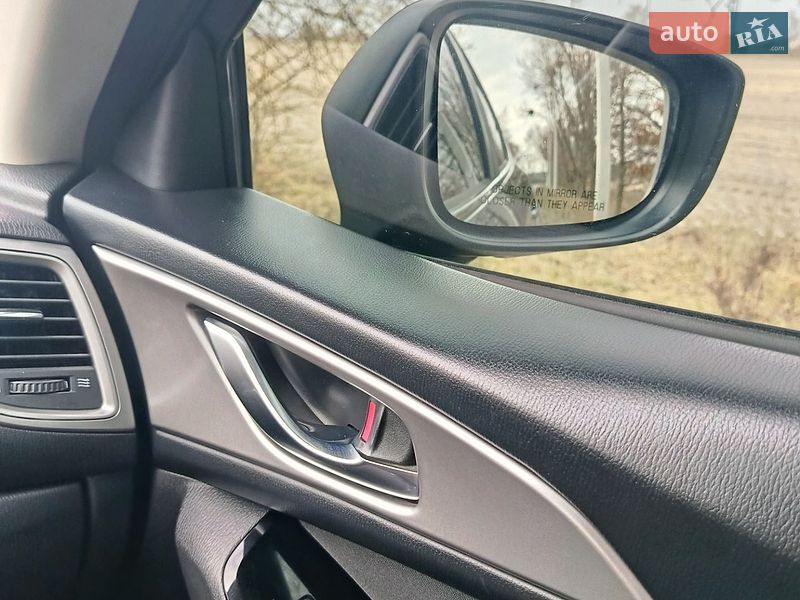 Седан Mazda 3 2017 в Броварах