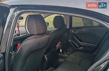 Седан Mazda 3 2017 в Броварах
