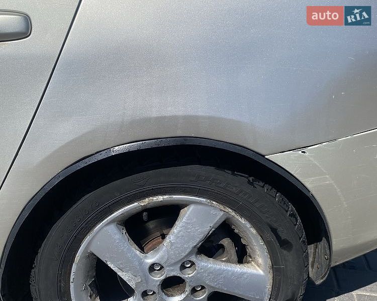 Седан Mazda 3 2004 в Фастові