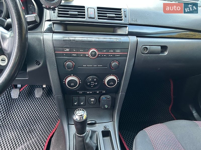 Седан Mazda 3 2004 в Запорожье фото 13 Седан Mazda 3 2004 в Запорожье