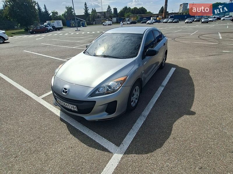 Седан Mazda 3 2012 в Житомире