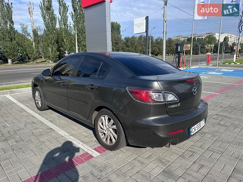 Седан Mazda 3 2011 в Черкассах