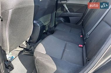 Седан Mazda 3 2011 в Черкассах