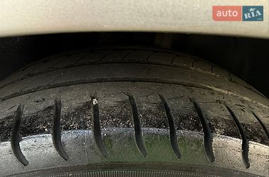 Седан Mazda 3 2006 в Ужгороде