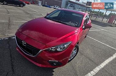 Седан Mazda 3 2014 в Киеве