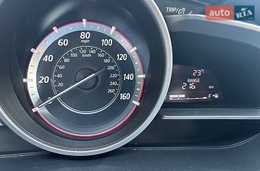 Хэтчбек Mazda 3 2016 в Киеве