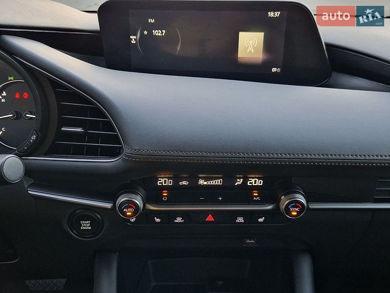 Хэтчбек Mazda 3 2021 в Днепре