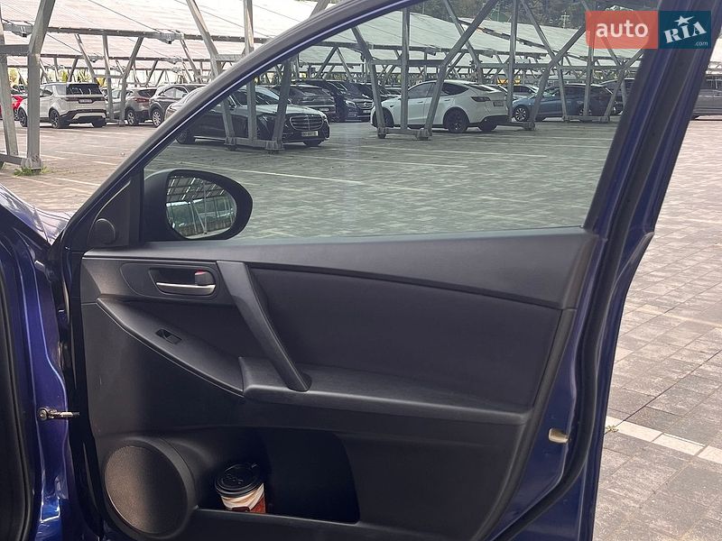 Хетчбек Mazda 3 2009 в Львові