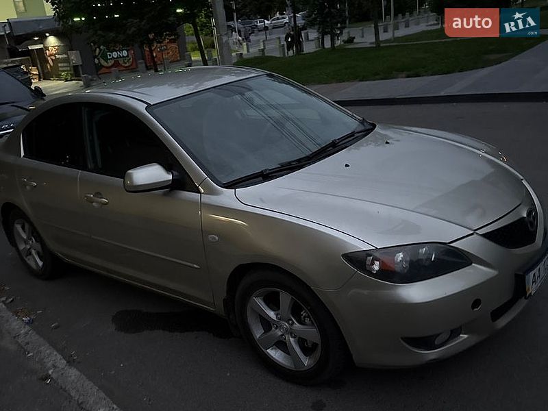 Седан Mazda 3 2006 в Дніпрі