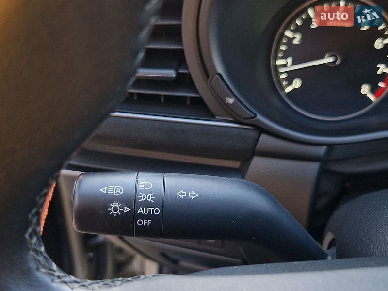 Хэтчбек Mazda 3 2023 в Днепре