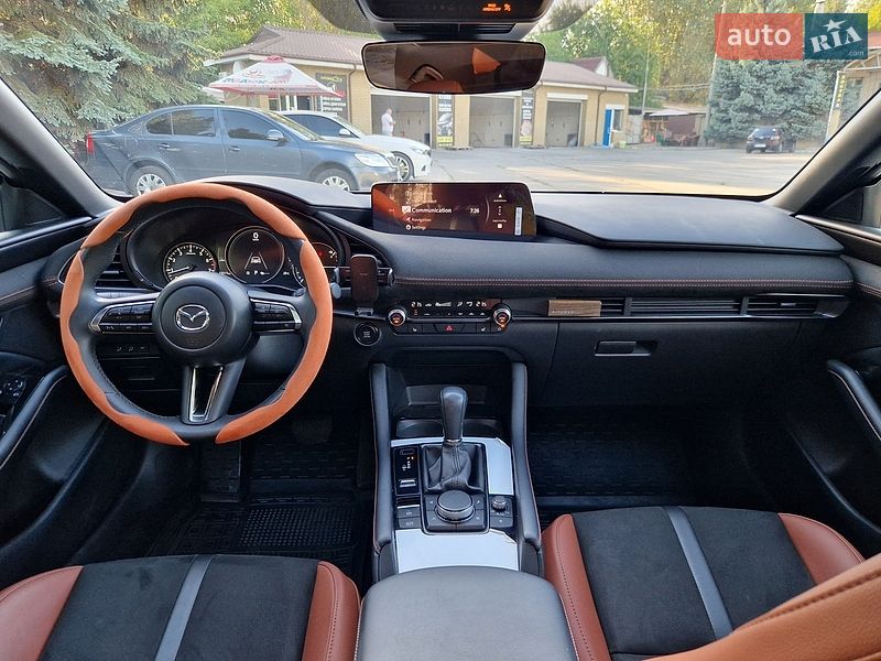 Хэтчбек Mazda 3 2023 в Днепре