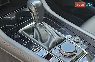 Седан Mazda 3 2023 в Киеве