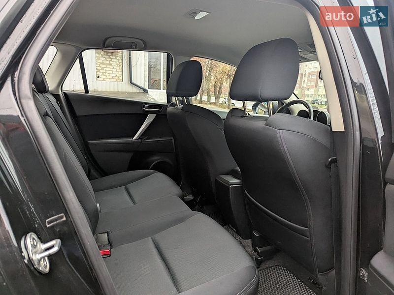 Хэтчбек Mazda 3 2010 в Харькове