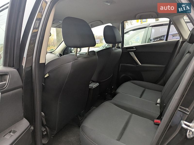 Хэтчбек Mazda 3 2010 в Харькове