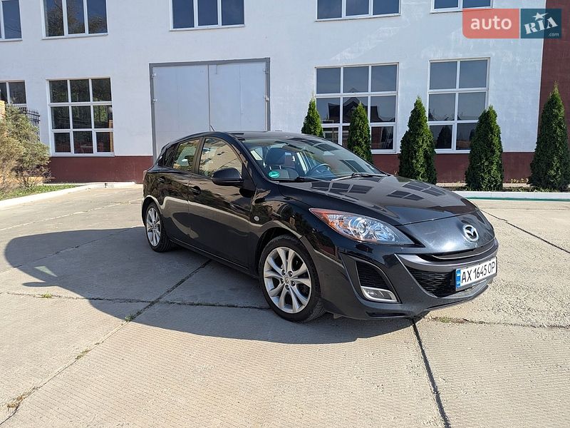 Хэтчбек Mazda 3 2010 в Харькове