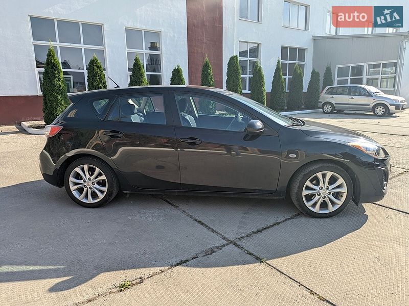 Хэтчбек Mazda 3 2010 в Харькове