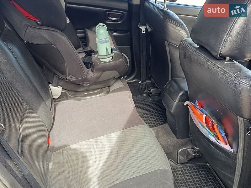Хетчбек Mazda 3 2008 в Острозі фото 5 Хетчбек Mazda 3 2008 в Острозі