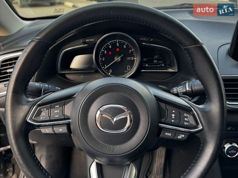 Седан Mazda 3 2017 в Чернівцях фото 25 Седан Mazda 3 2017 в Чернівцях