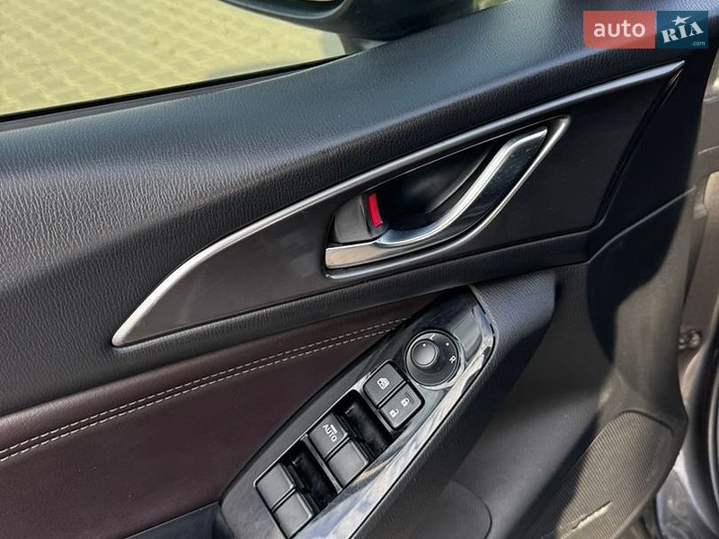 Седан Mazda 3 2017 в Чернівцях фото 36 Седан Mazda 3 2017 в Чернівцях