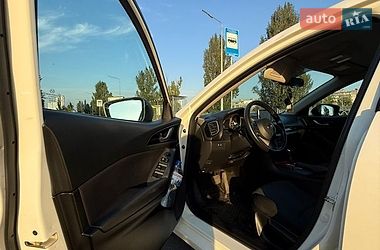 Хетчбек Mazda 3 2015 в Києві