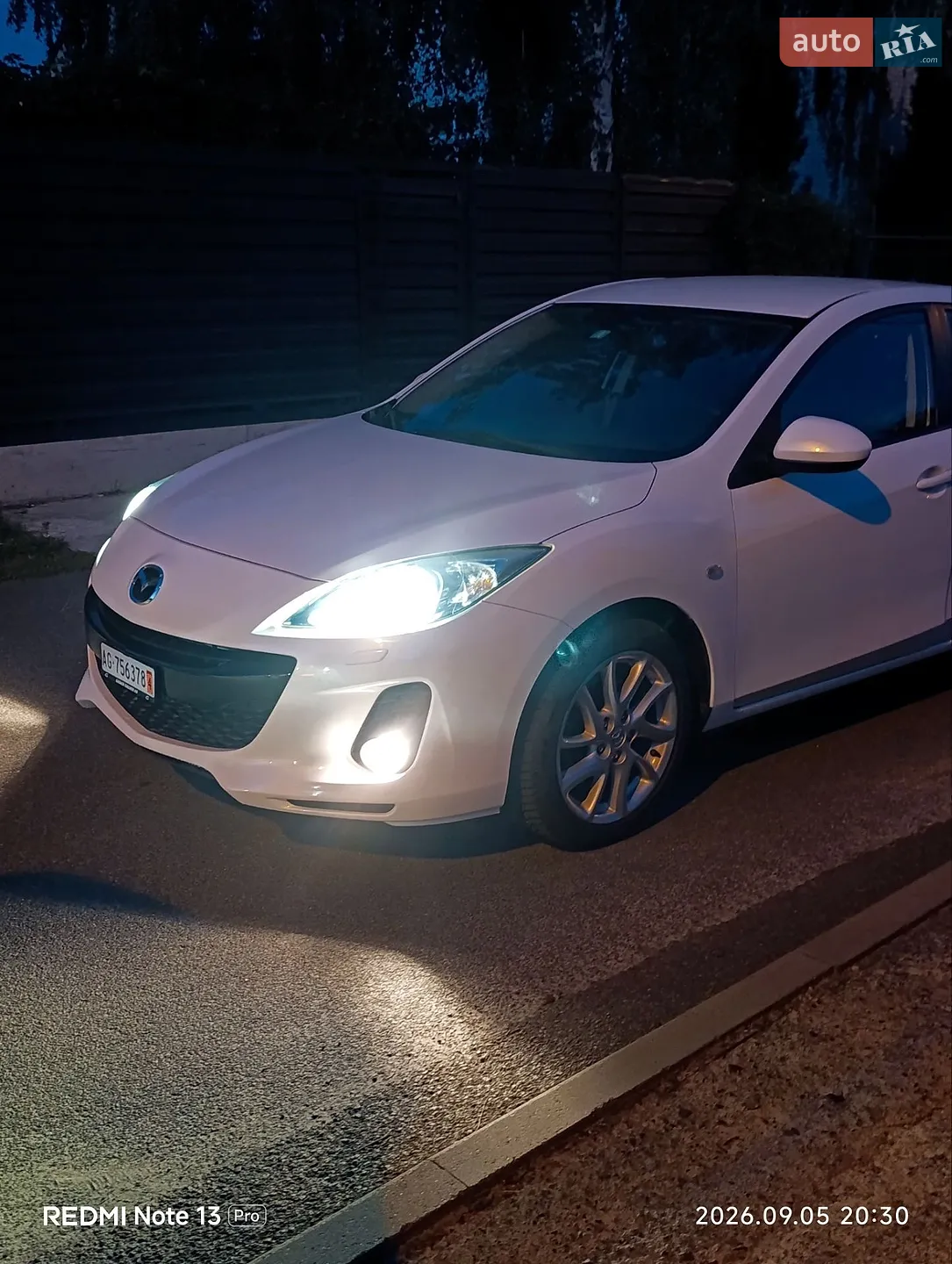 2011 Mazda 3 - мініатюра 108
