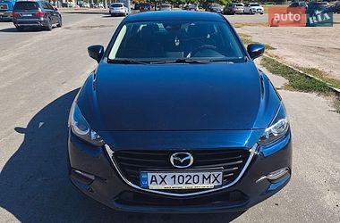Седан Mazda 3 2018 в Харькове