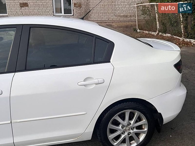Седан Mazda 3 2008 в Переяславе