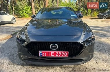 Хэтчбек Mazda 3 2024 в Киеве