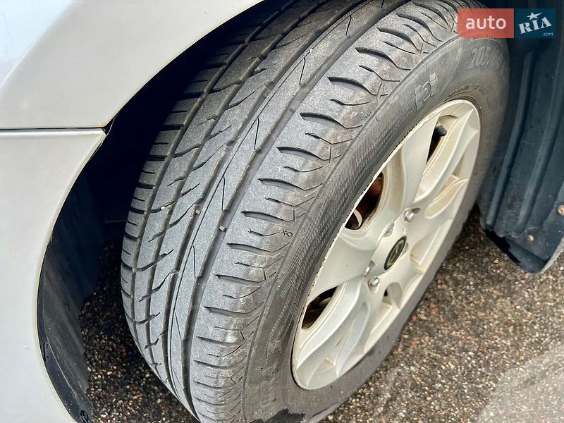 Седан Mazda 3 2014 в Обухові