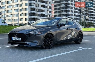 Хэтчбек Mazda 3 2023 в Киеве