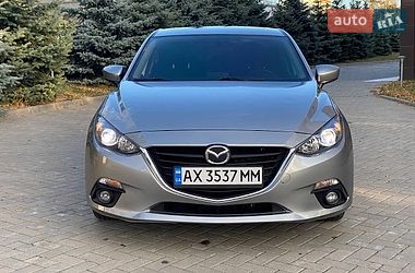 Хетчбек Mazda 3 2015 в Харкові
