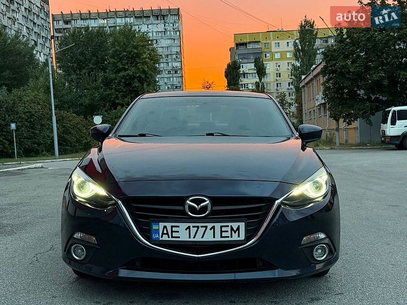 Mazda 3 2016