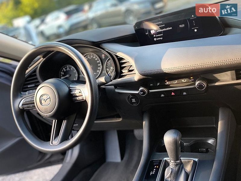 Седан Mazda 3 2023 в Виннице