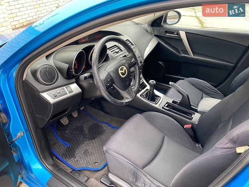Хетчбек Mazda 3 2009 в Стрию фото 27 Хетчбек Mazda 3 2009 в Стрию