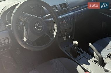 Хетчбек Mazda 3 2004 в Кам'янському
