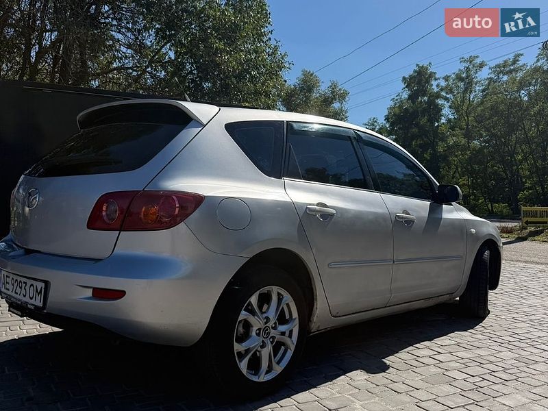 Хетчбек Mazda 3 2004 в Кам'янському