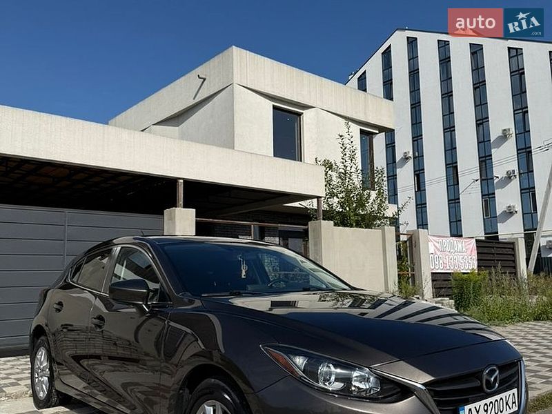 Хэтчбек Mazda 3 2016 в Крюковщине