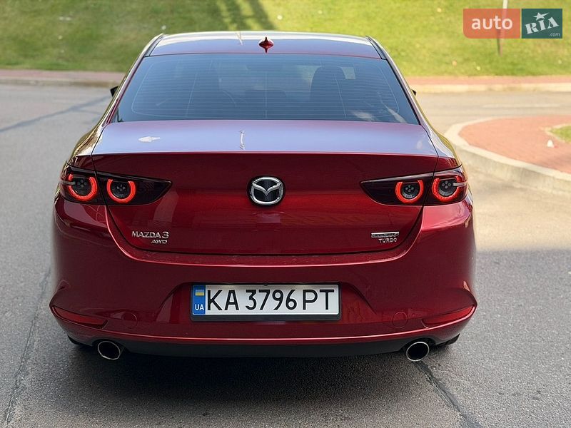 Седан Mazda 3 2021 в Киеве