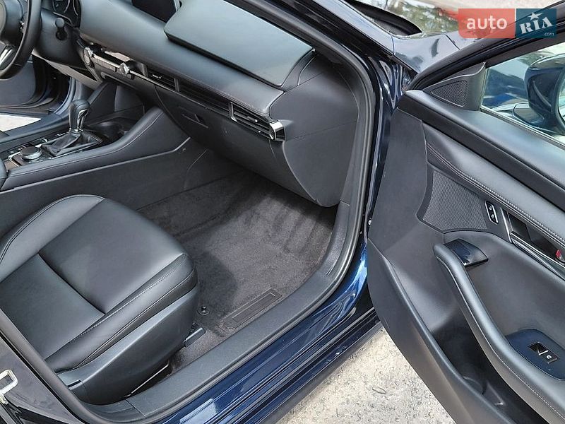Хэтчбек Mazda 3 2023 в Днепре фото 15 Хэтчбек Mazda 3 2023 в Днепре