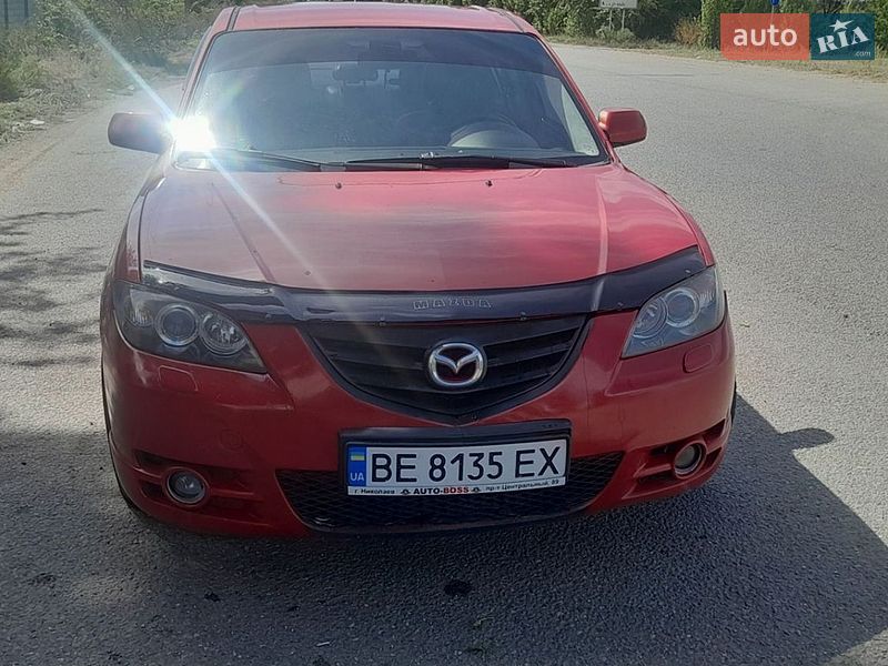 Седан Mazda 3 2005 в Новому Бузі