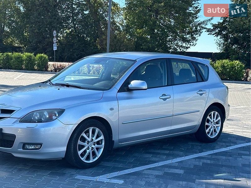 Хэтчбек Mazda 3 2008 в Виннице