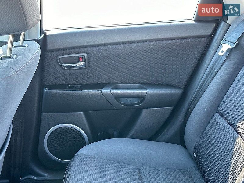 Хэтчбек Mazda 3 2008 в Виннице
