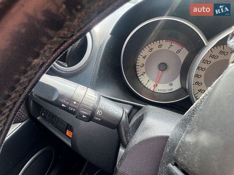 Седан Mazda 3 2007 в Киеве