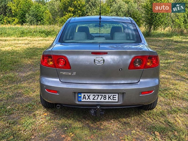 Седан Mazda 3 2004 в Харкові