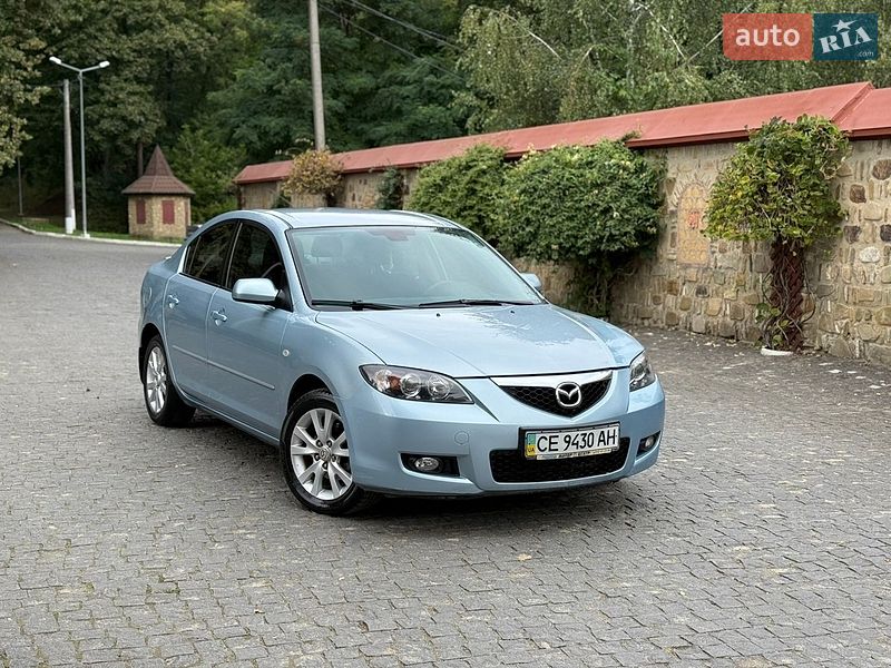 Седан Mazda 3 2007 в Черновцах
